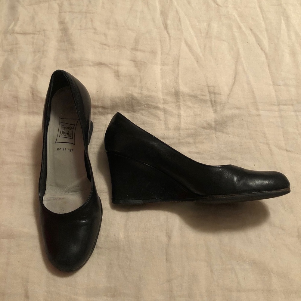 Cynthia Rowley - Classic Black leather wedge shoe